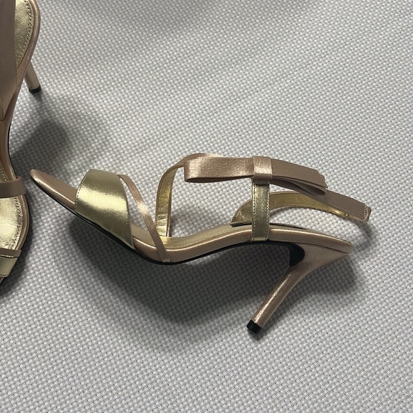 Gold formal high heels shoes - Picture 2 of 7